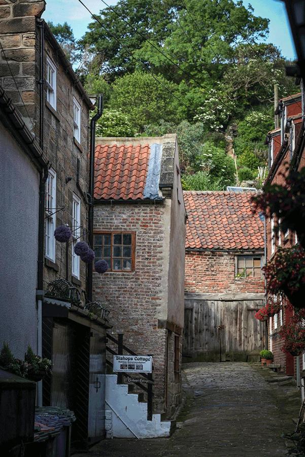 Cottages-Whitby Exterior photo